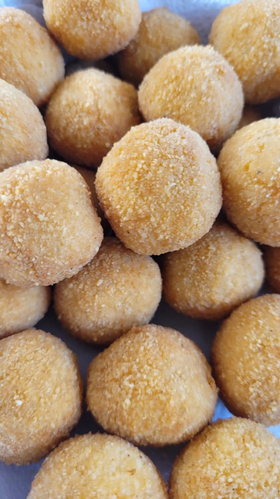 Bolinha de queijo